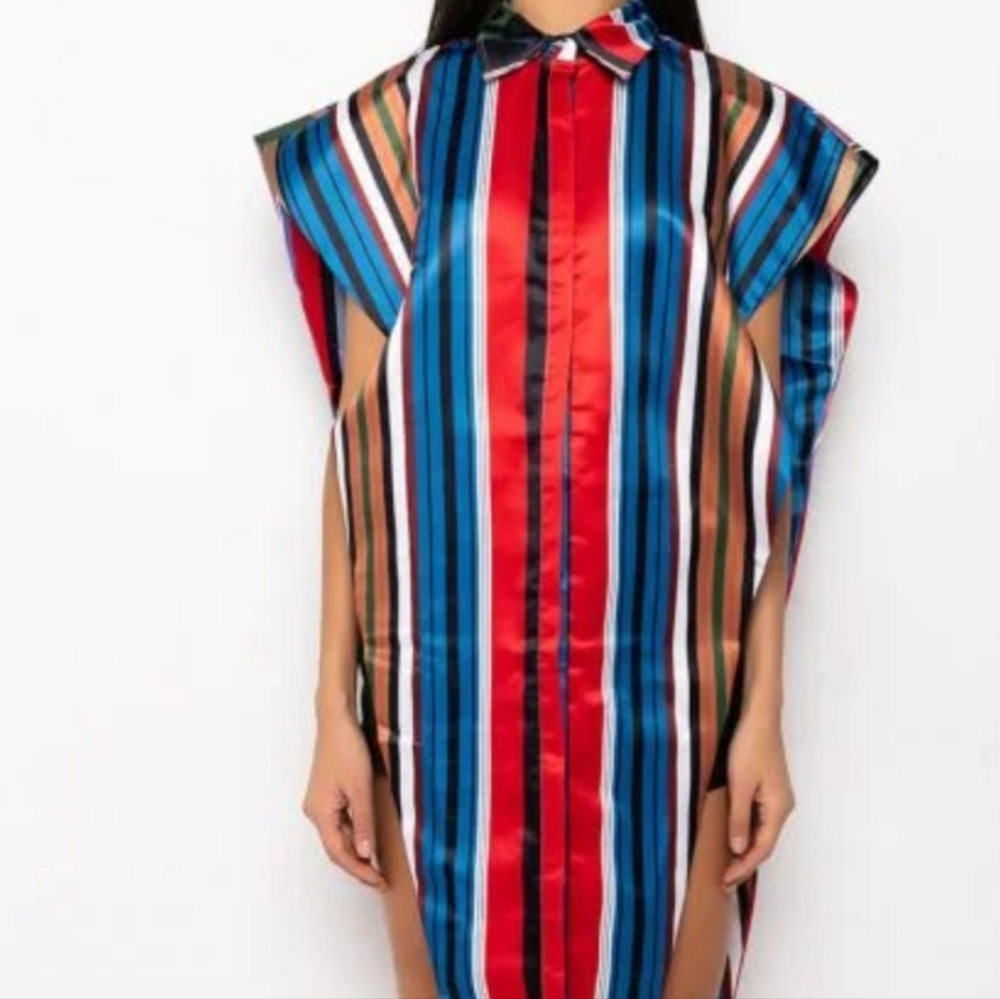 ShopAkira- Desire More Button Up Blouse